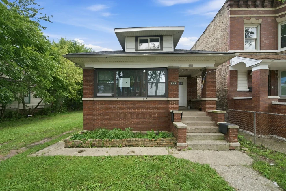 Unit for sale at 135 N Lotus Avenue, Chicago, IL 60644
