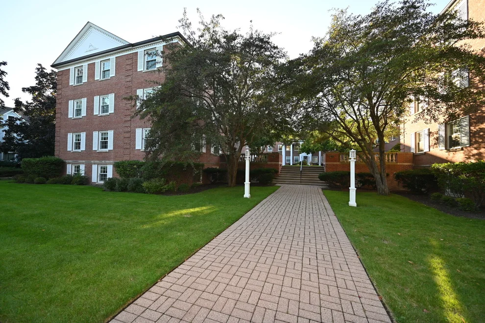 Unit for sale at 1402 HINMAN Avenue, Evanston, IL 60201
