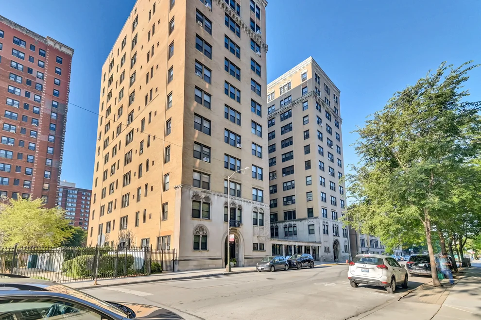 Unit for sale at 1755 E 55th Street, Chicago, IL 60615