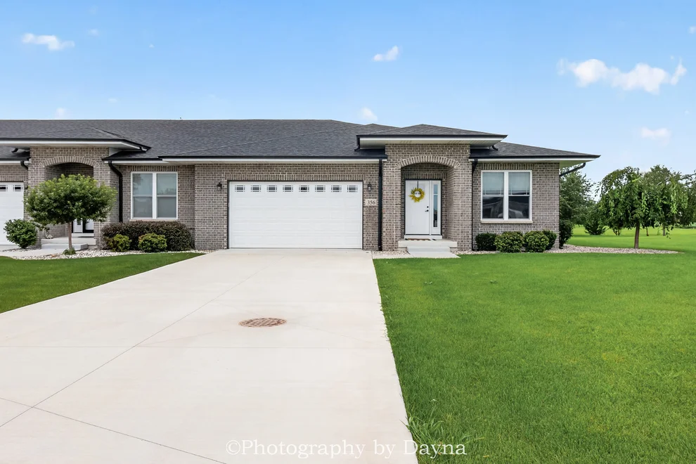 Unit for sale at 356 White Hawk Way, Manteno, IL 60950