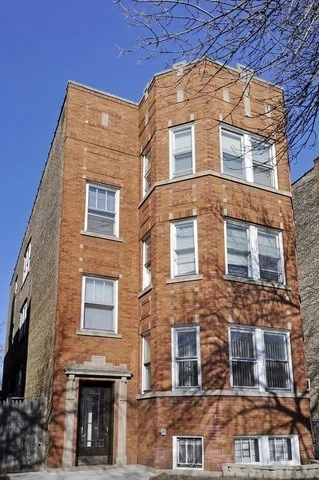 Unit for sale at 7448 N ARTESIAN Avenue, CHICAGO, IL 60645