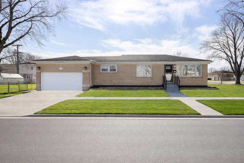 Unit for sale at 4955 N Delphia Avenue, Norridge, IL 60706