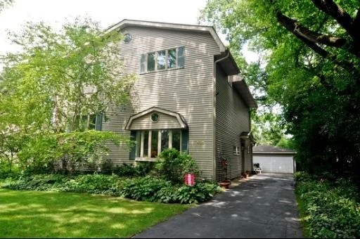 Unit for sale at 400 WILMETTE Avenue, GLENVIEW, IL 60025
