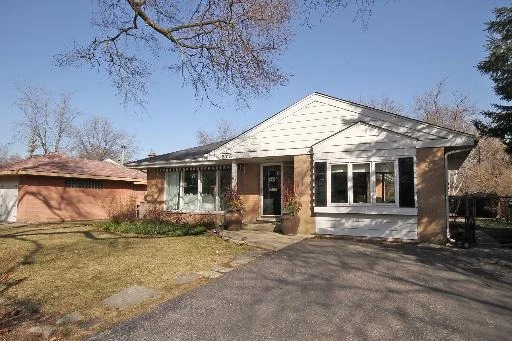Unit for sale at 275 AVON Avenue, NORTHFIELD, IL 60093