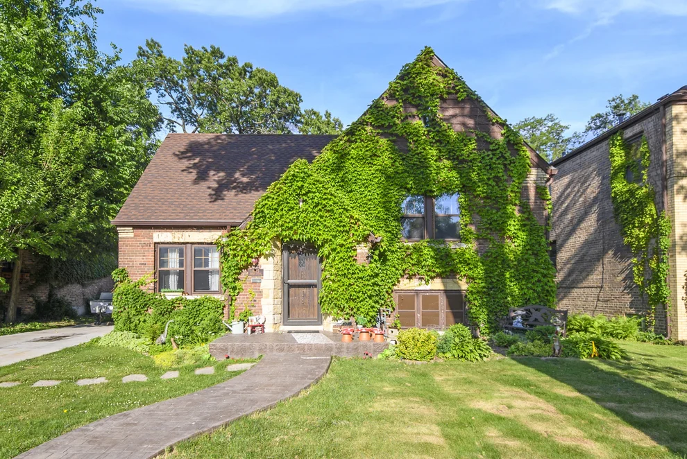 Unit for sale at 9615 Brandt Avenue, Oak Lawn, IL 60453