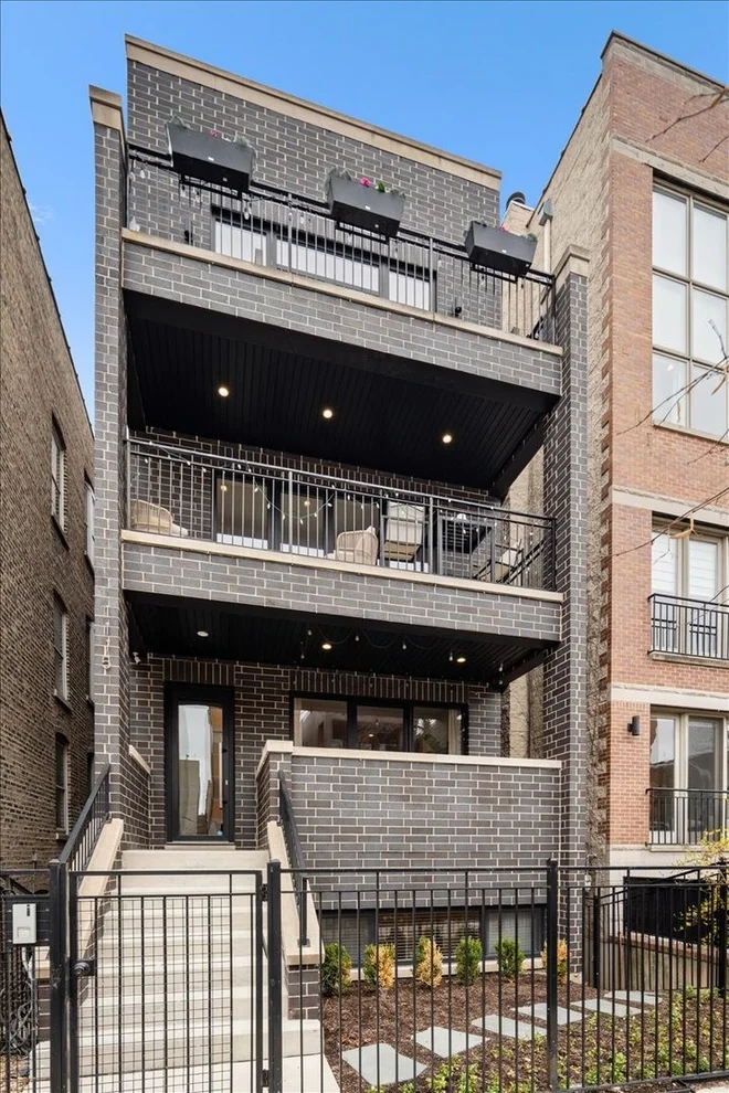 Unit for sale at 1115 N Paulina Street, Chicago, IL 60622
