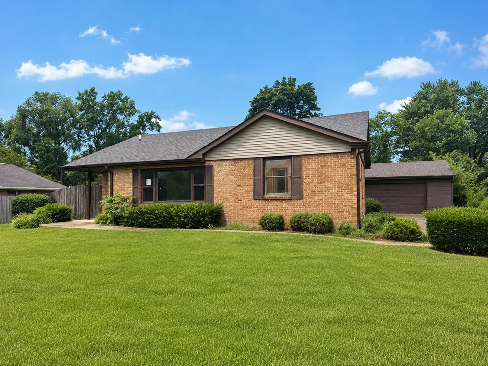Unit for sale at 2130 Hawthorne Lane, Waukegan, IL 60087