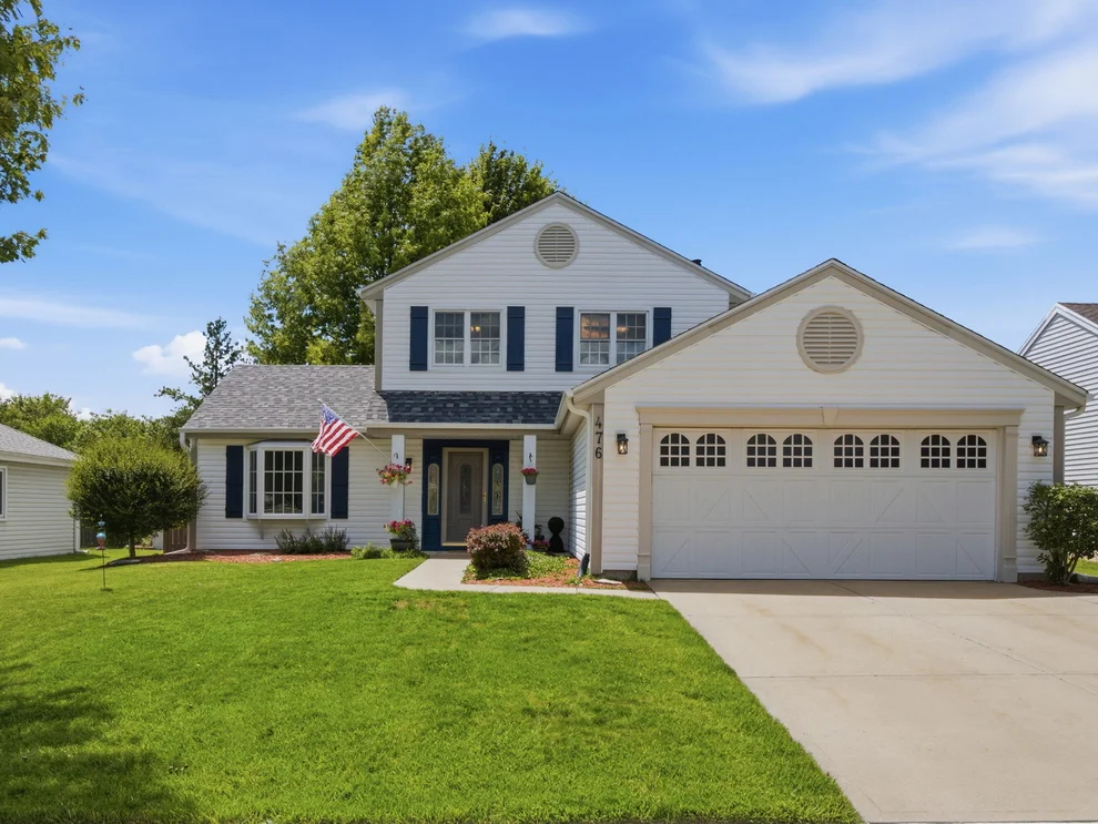 Unit for sale at 476 Essex Place, Carol Stream, IL 60188