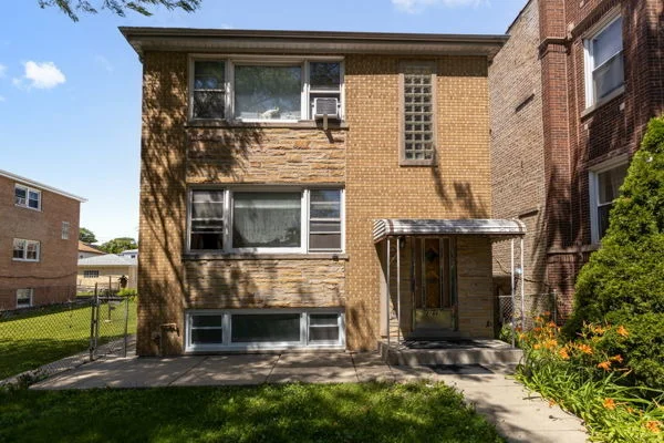 Unit for sale at 2166 N Moody Avenue, Chicago, IL 60639