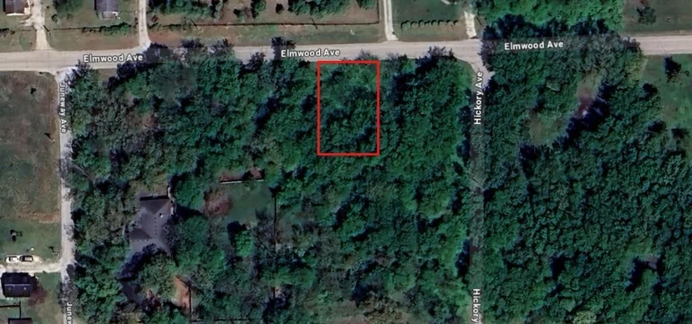 Unit for sale at 8 W Elmwood Avenue, Wilmington, IL 60481