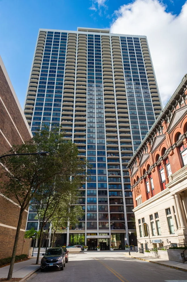 Unit for sale at 1560 N Sandburg Terrace, Chicago, IL 60610