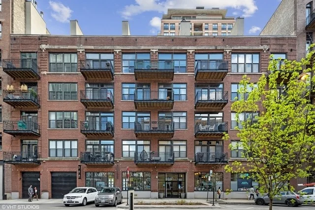 Unit for sale at 375 W Erie Street, Chicago, IL 60654
