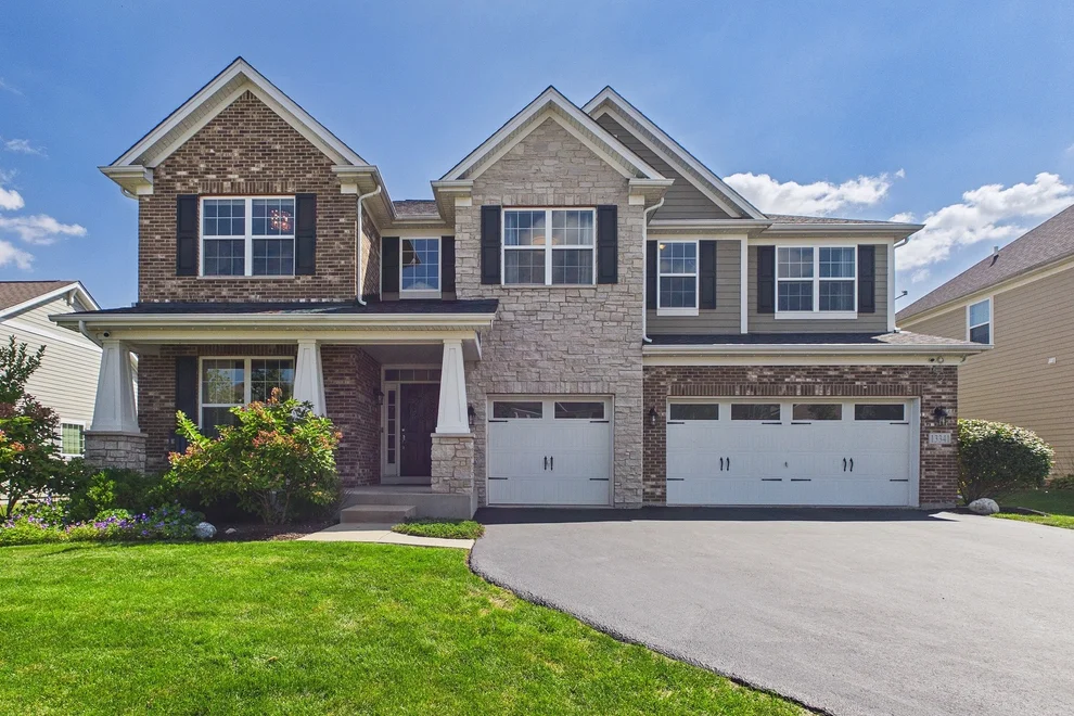 Unit for sale at 13341 Kettering Boulevard, Lemont, IL 60439