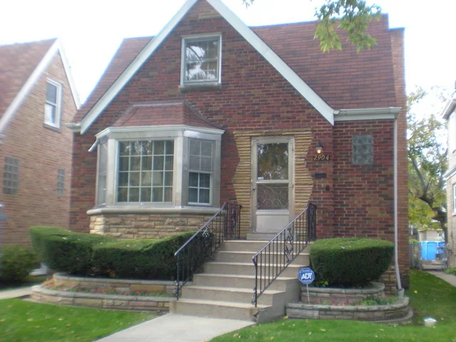 Unit for sale at 2904 N Mont Clare Avenue, CHICAGO, IL 60634