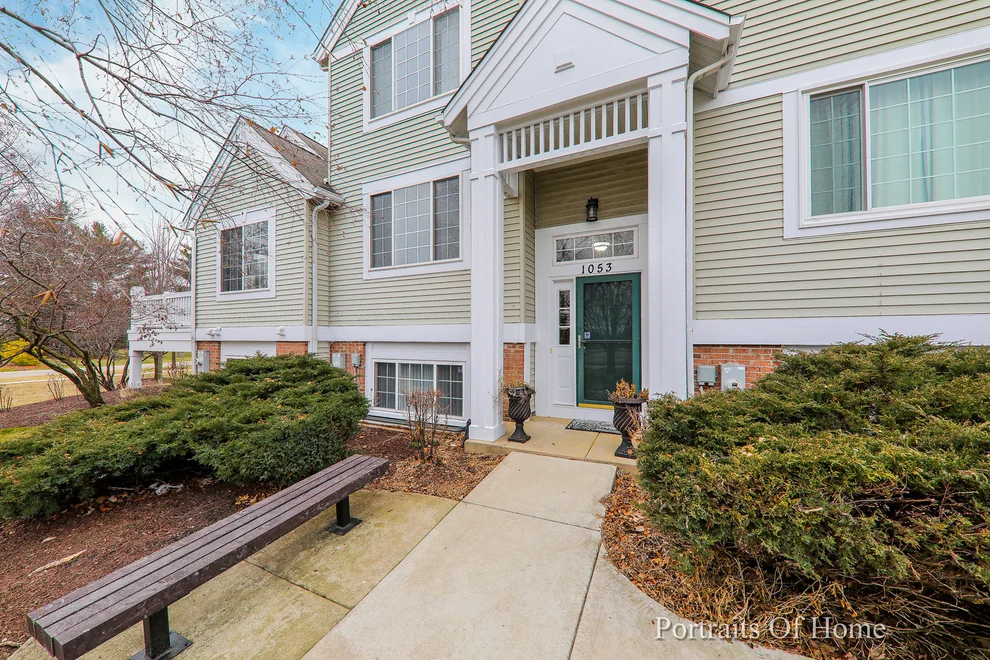 Unit for sale at 1053 Mayfield Drive, Glendale Heights, IL 60139