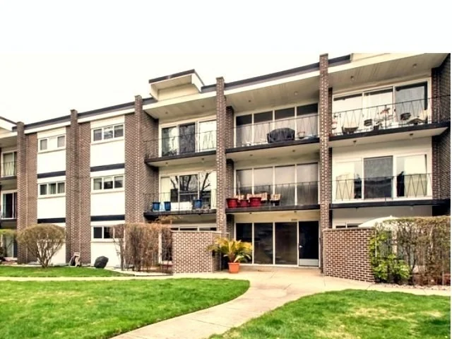 Unit for sale at 10108 Peach Parkway, SKOKIE, IL 60076