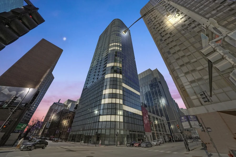 Unit for sale at 600 N FAIRBANKS Court, Chicago, IL 60611