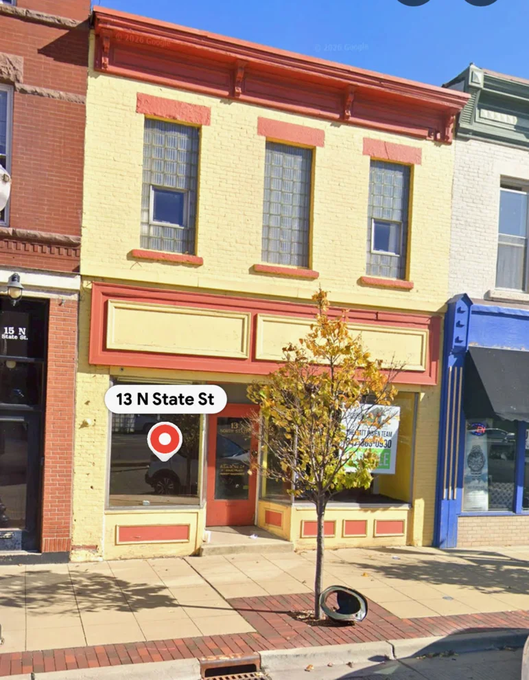 Unit for sale at 13 N State Street, Elgin, IL 60123