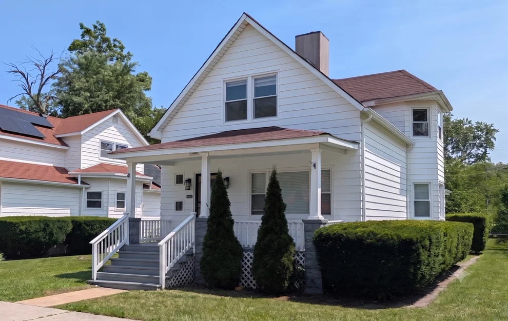 Unit for sale at 13741 S Wabash Avenue, Riverdale, IL 60827