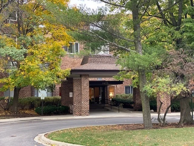 Unit for sale at 1475 REBECCA Drive, Hoffman Estates, IL 60169
