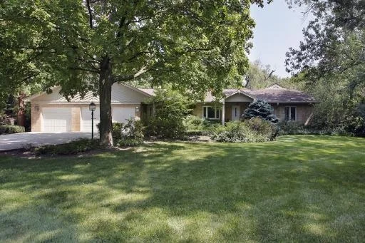 Unit for sale at 677 Wilmot Road, DEERFIELD, IL 60015