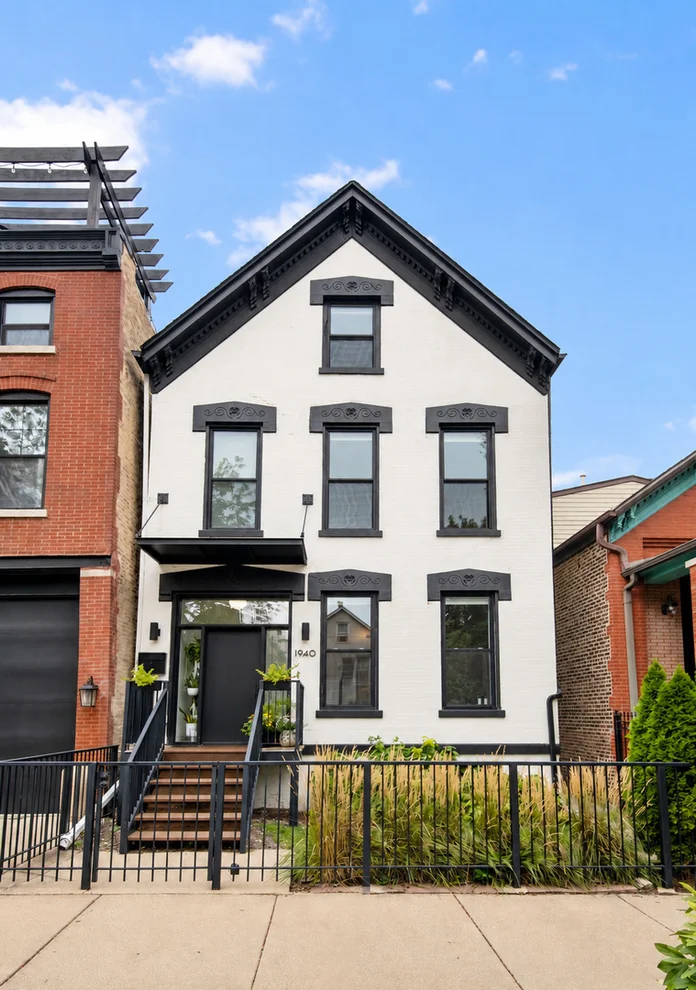 Unit for sale at 1940 W Superior Street, Chicago, IL 60622