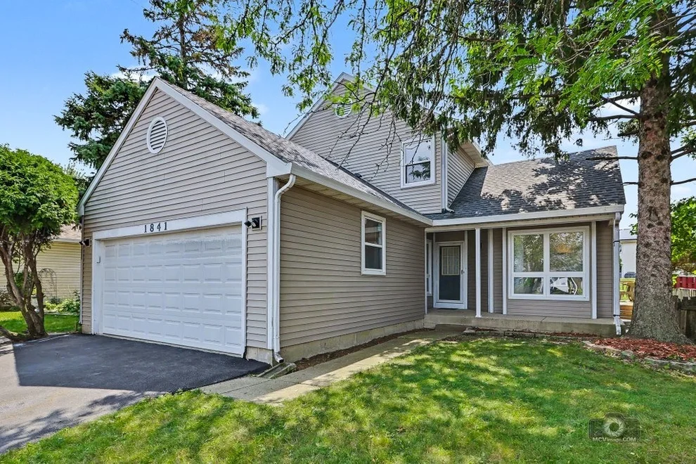 Unit for sale at 1841 Grosse Pointe Circle, Hanover Park, IL 60133