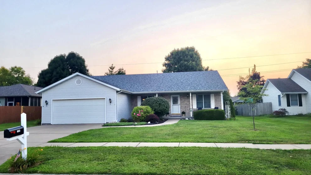 Unit for sale at 1109 Grove Street, Chatham, IL 62629