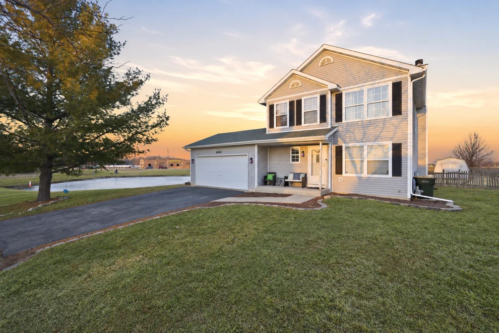 Unit for sale at 26164 W Tallgrass Trail, Channahon, IL 60410
