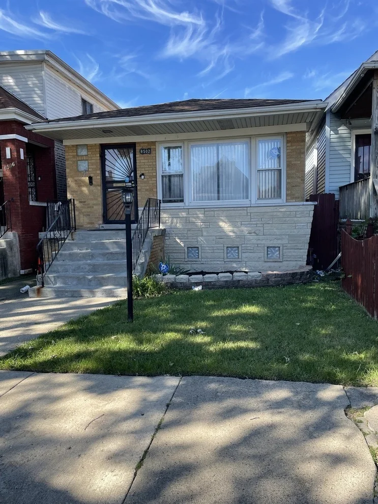 Unit for sale at 8502 S Morgan Street, Chicago, IL 60620