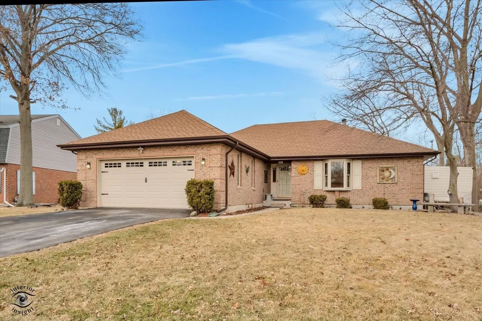 Unit for sale at 2858 E Bending Creek Trail, Crete, IL 60417