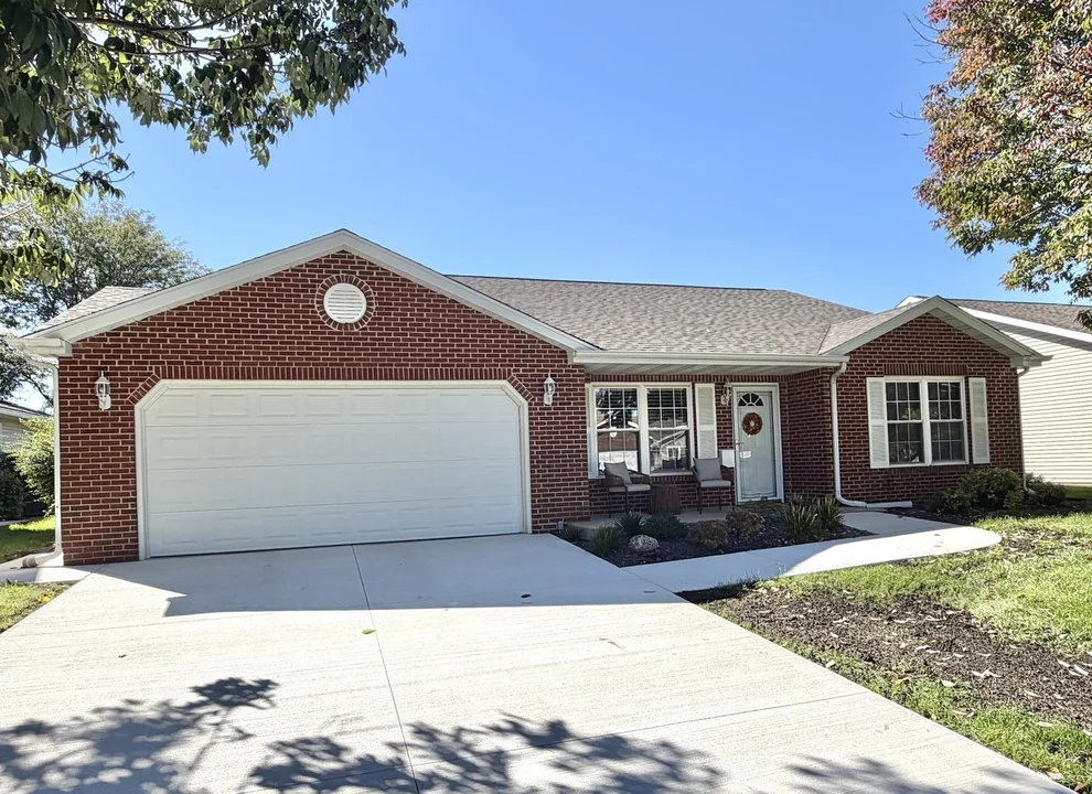 Unit for sale at 3006 Independence Drive, Peru, IL 61354