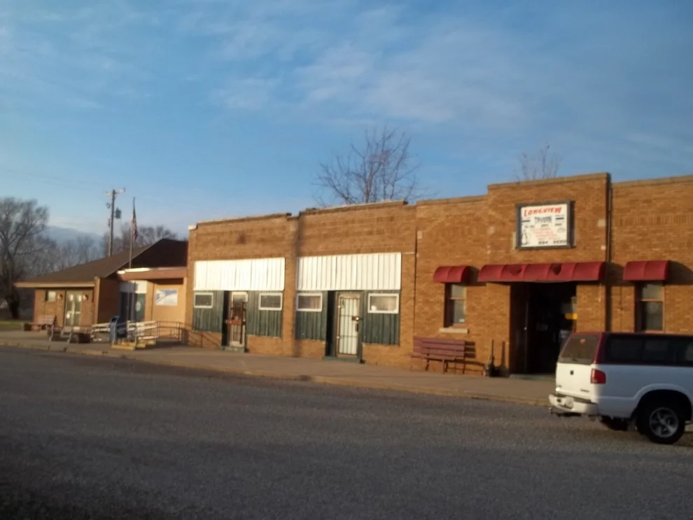 Unit for sale at 206, 208, 210 E Logan Street S, Longview, IL 61852