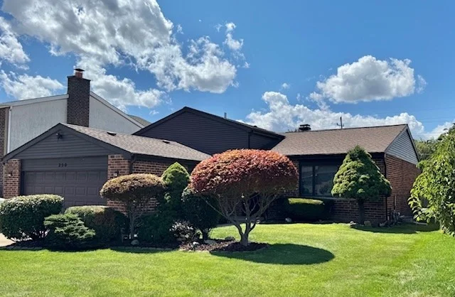 Unit for sale at 250 Anita Street, Des Plaines, IL 60016