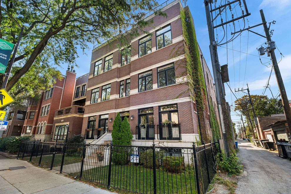 Unit for sale at 3340 N Damen Avenue, Chicago, IL 60618