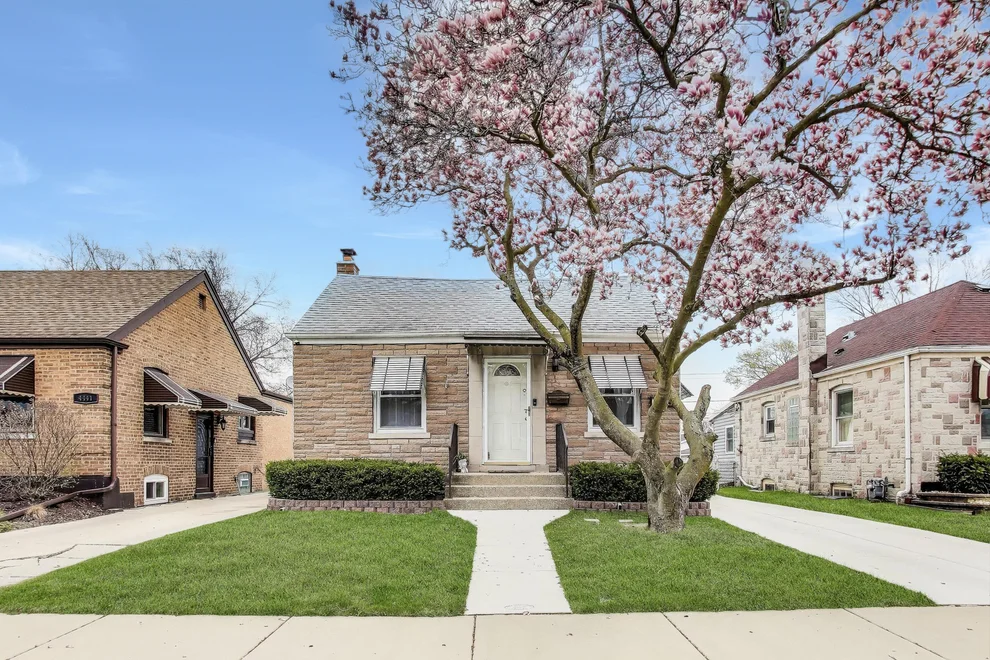 Unit for sale at 4445 Grove Avenue, Stickney, IL 60402