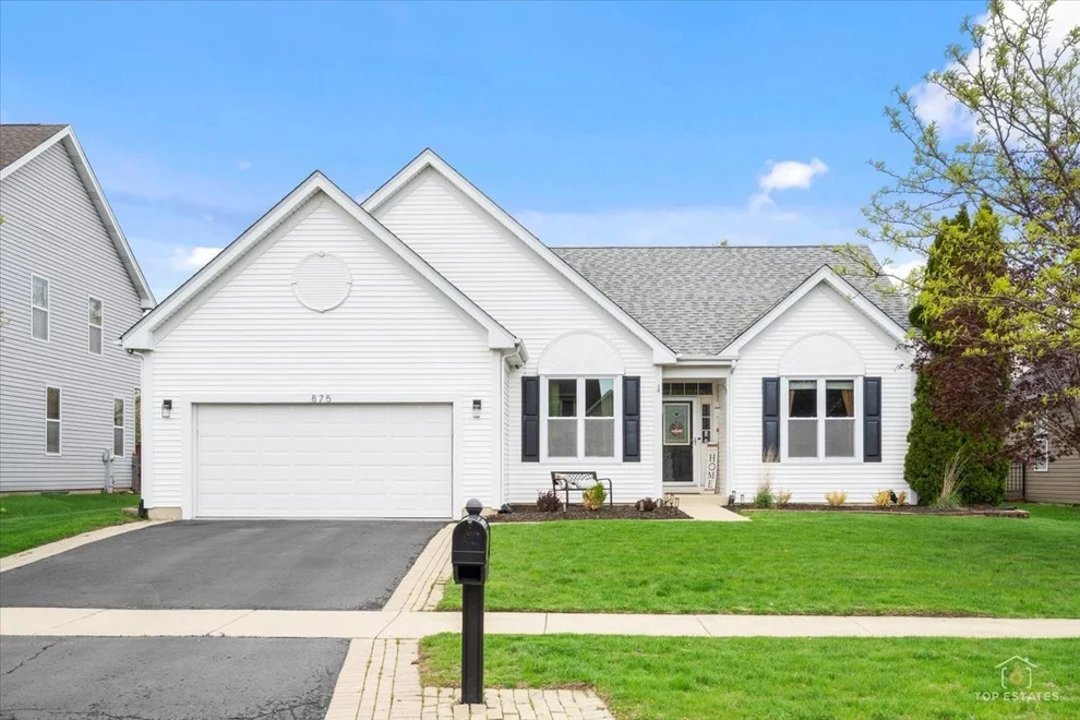 Unit for sale at 875 RED CLOVER Drive, Aurora, IL 60504