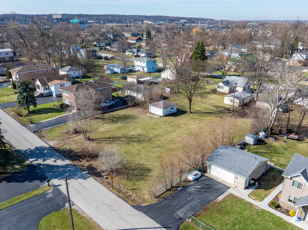 Unit for sale at 7740-7744 Banks Street, Justice, IL 60458