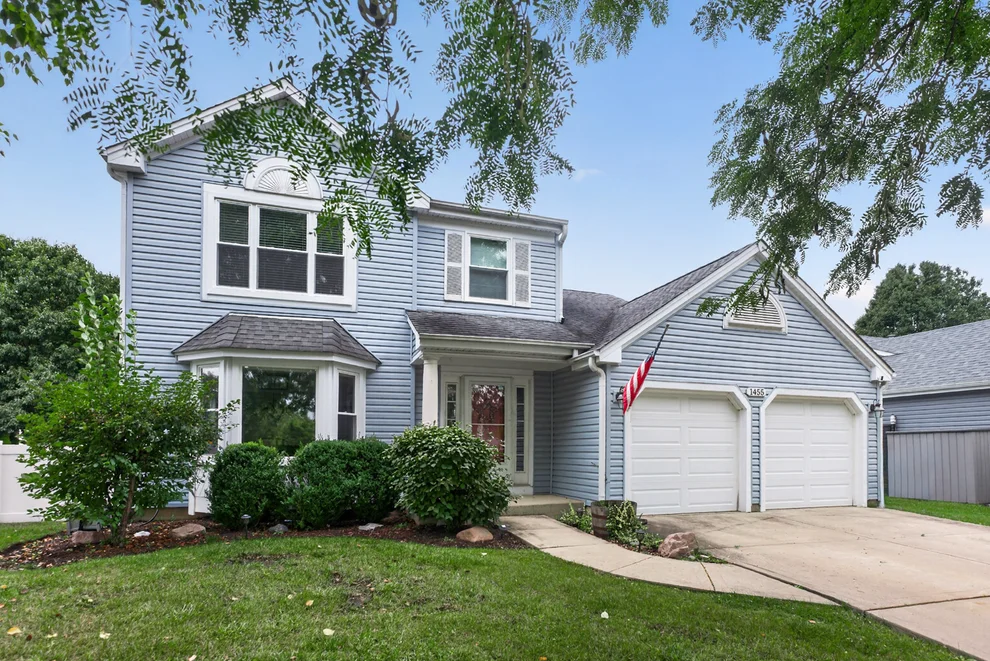 Unit for sale at 1455 Iris Avenue, Carol Stream, IL 60188