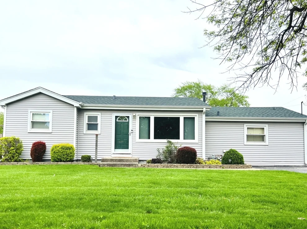 Unit for sale at 8605 Leclaire Avenue, Burbank, IL 60459