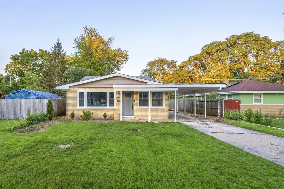 Unit for sale at 2919 Ezekiel Avenue, Zion, IL 60099