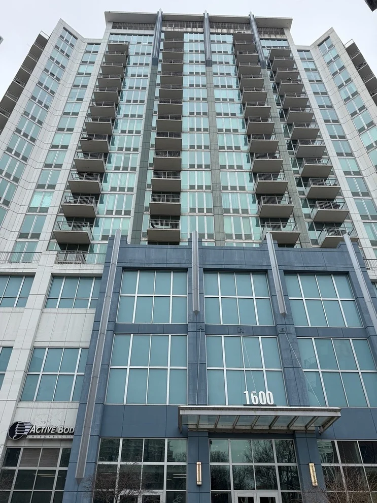 Unit for sale at 1600 S Indiana Avenue, Chicago, IL 60616