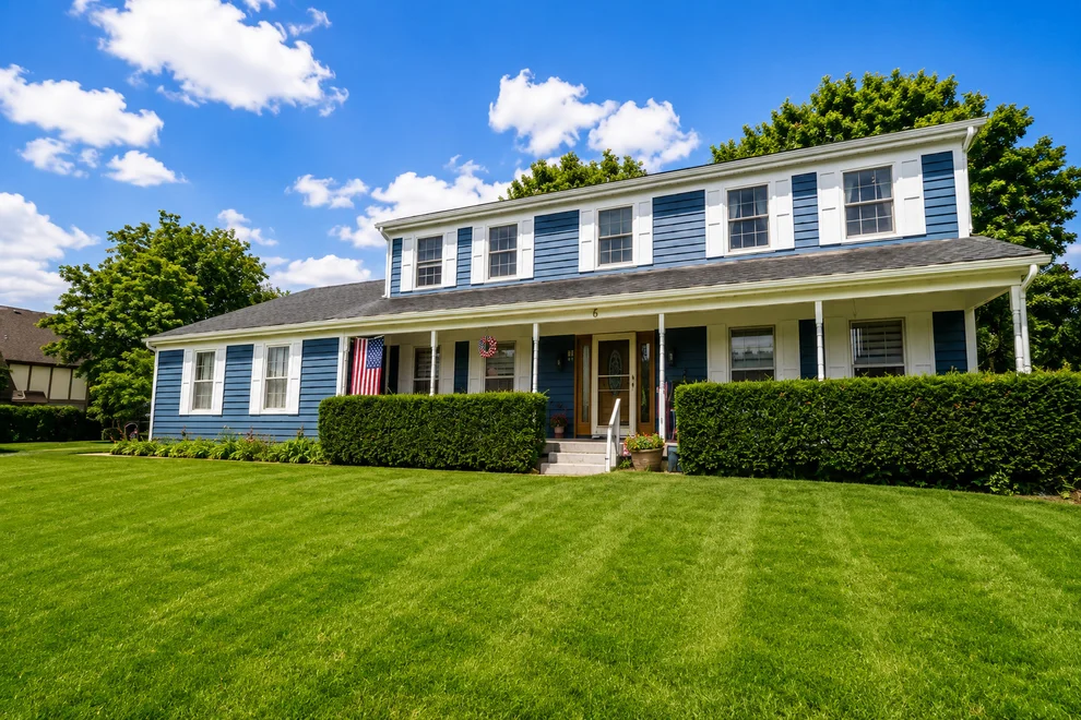 Unit for sale at 6 Heather Lane, Hawthorn Woods, IL 60047