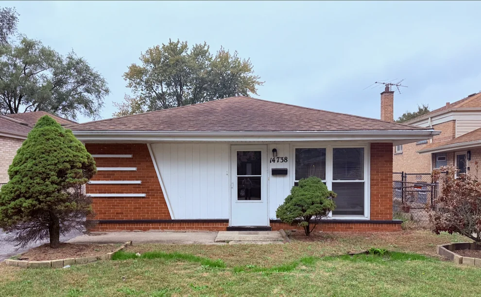 Unit for sale at 14738 Blackstone Avenue, Dolton, IL 60419