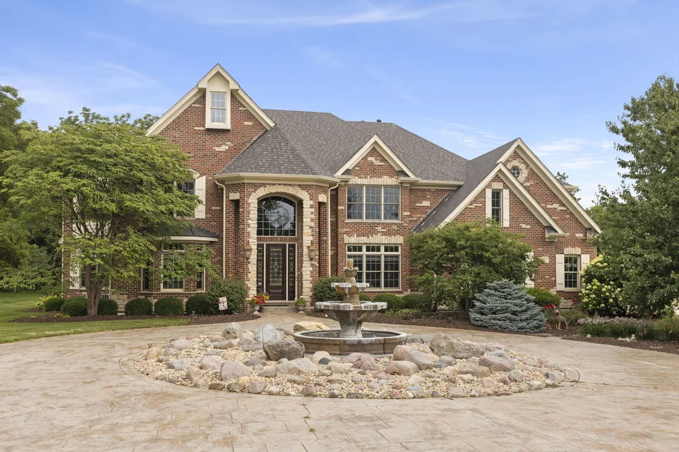Unit for sale at 10061 Legion Road, Yorkville, IL 60560