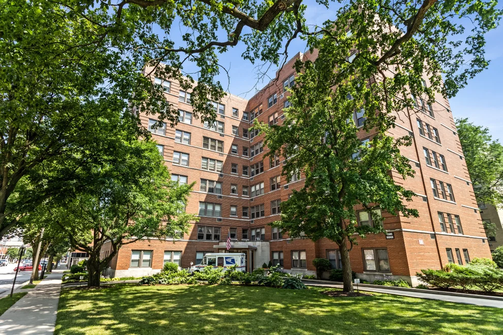 Unit for sale at 1585 Ridge Avenue, Evanston, IL 60201