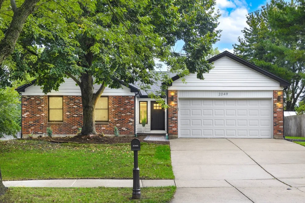 Unit for sale at 2049 Dorval Drive, Naperville, IL 60565