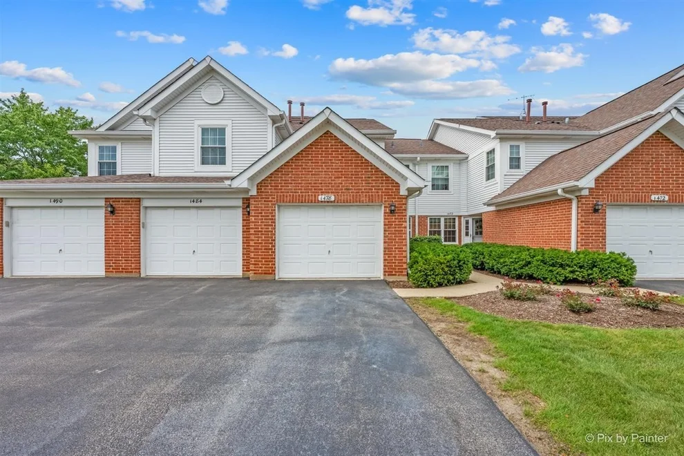 Unit for sale at 1478 Winfield Way, Roselle, IL 60172