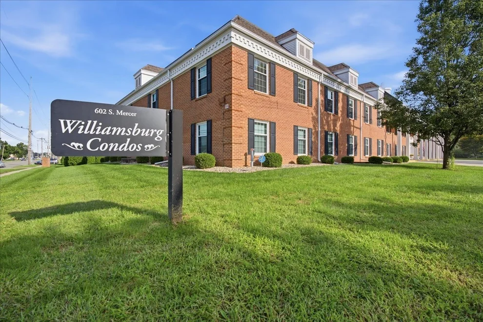Unit for sale at 602 S Mercer Avenue, Bloomington, IL 61701