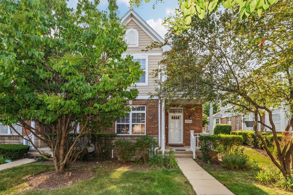 Unit for sale at 1896 Keystone Place, Schaumburg, IL 60193